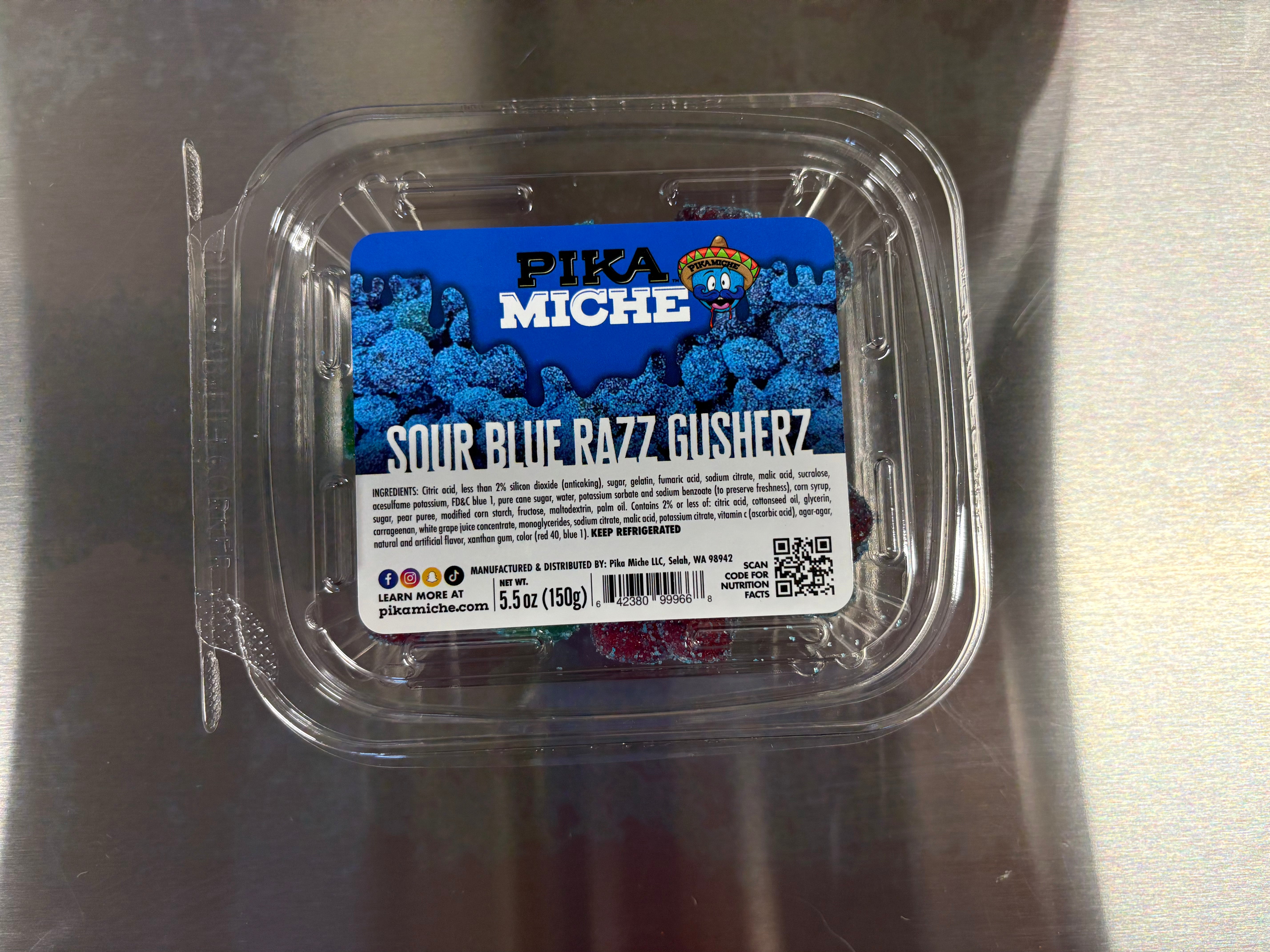 Sour Blue Razz Gushers